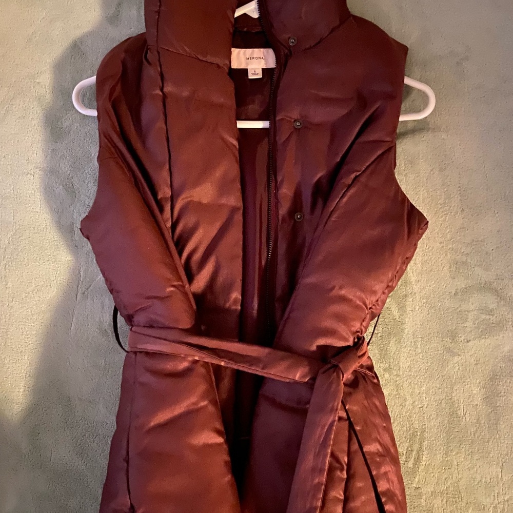 Size small burgundy vest